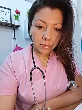 Snapshot of SARA_21- chatting on June 30, 2026, 1:22 pm SARA 21- online show from June 30, 2026, 1:22 pm