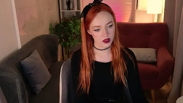 Snapshot of ZlataSaar chatting on July 16, 2026, 2:58 pm ZlataSaar online show from July 16, 2026, 2:58 pm