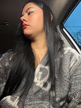 Candy-firee online show from April 16, 2026, 11:11 am