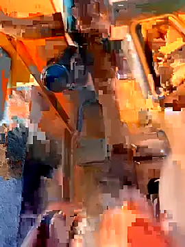 Snapshot of meladinhaa69 chatting on April 16, 2026, 2:40 pm meladinhaa69 online show from April 16, 2026, 2:40 pm