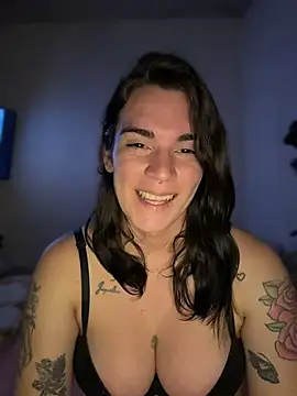 alicemeb online show from June 5, 2026, 6:52 am