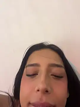 Snapshot of milakitti chatting on May 14, 2026, 7:55 pm milakitti online show from May 14, 2026, 7:55 pm