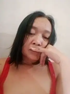 Snapshot of jeanyummytits chatting on July 7, 2026, 2:36 am jeanyummytits online show from July 7, 2026, 2:36 am