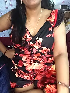 Snapshot of Mayuri-hot chatting on April 18, 2026, 2:08 pm Mayuri-hot online show from April 18, 2026, 2:08 pm