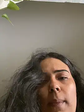 Snapshot of lafemagui chatting on June 2, 2026, 5:02 pm lafemagui online show from June 2, 2026, 5:02 pm