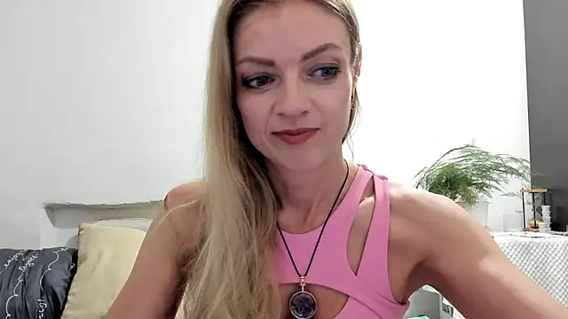 Snapshot of Severina7 chatting on July 16, 2026, 7:00 pm Severina7 online show from July 16, 2026, 7:00 pm
