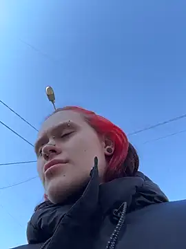 Snapshot of FoxyMood chatting on April 15, 2026, 3:01 am FoxyMood online show from April 15, 2026, 3:01 am