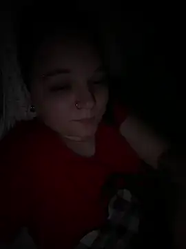 milamisss online show from July 8, 2026, 9:04 pm