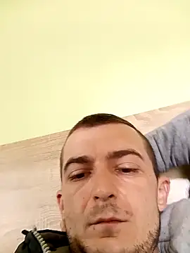 Mariofls online show from May 9, 2026, 1:25 pm