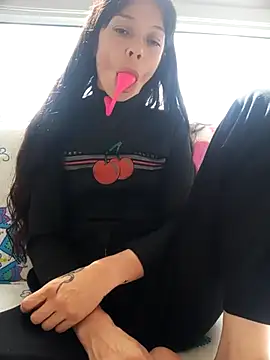 Snapshot of dulce_loba chatting on April 23, 2026, 7:48 pm dulce loba online show from April 23, 2026, 7:48 pm