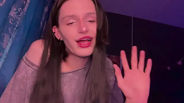 Snapshot of Niky_Long chatting on May 24, 2026, 1:16 am Niky Long online show from May 24, 2026, 1:16 am