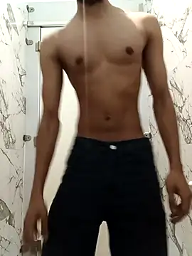 itsmemadhu2019 online show from May 3, 2026, 12:31 pm