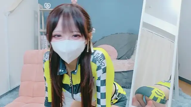 Koto-jpnk online show from May 26, 2026, 1:31 pm