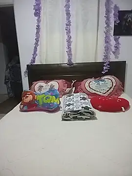 LuluDream online show from July 10, 2026, 2:44 am