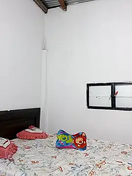 LuluDream online show from April 30, 2026, 11:17 am