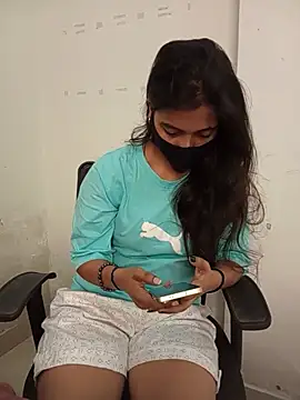 Snapshot of Anjali_hot33 chatting on July 13, 2026, 5:40 am Anjali hot33 online show from July 13, 2026, 5:40 am