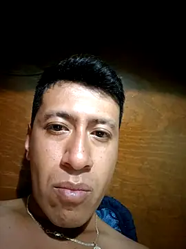 Snapshot of Martin27xxxhot chatting on August 2, 2026, 9:40 am Martin27xxxhot online show from August 2, 2026, 9:40 am