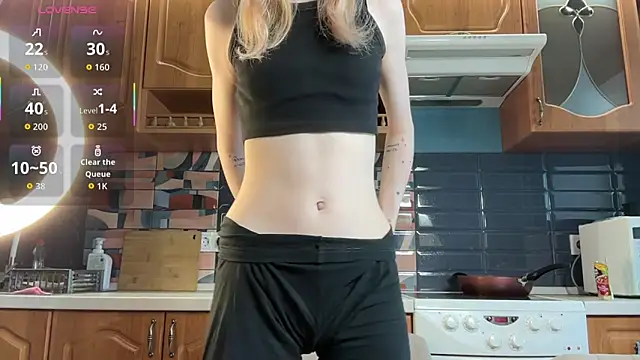 eileencrowday online show from April 14, 2026, 3:11 am