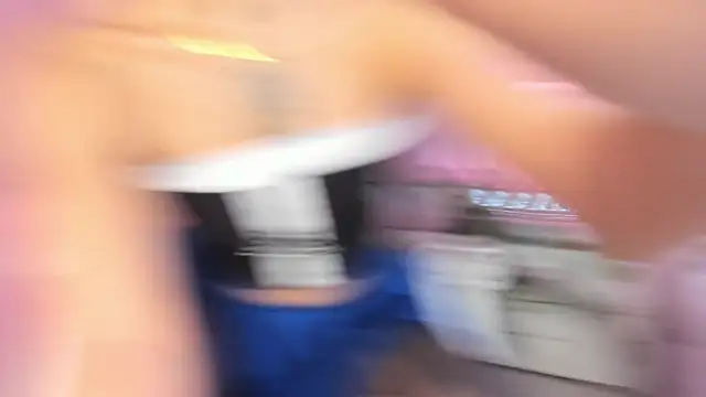 BellaViixen online show from April 17, 2026, 8:55 pm