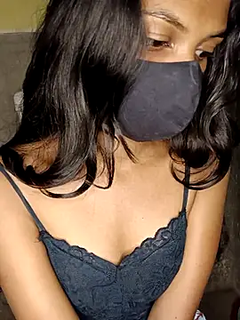 Miruhot online show from April 14, 2026, 6:46 pm