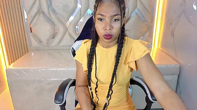 Snapshot of Fioret_Tx chatting on June 2, 2026, 12:38 pm Fioret Tx online show from June 2, 2026, 12:38 pm