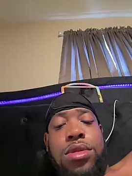 Snapshot of blackdiesel0 chatting on May 5, 2026, 2:42 pm blackdiesel0 online show from May 5, 2026, 2:42 pm