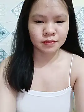 Seraphinahh online show from May 30, 2026, 8:20 am