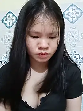 Seraphinahh online show from May 31, 2026, 9:26 am