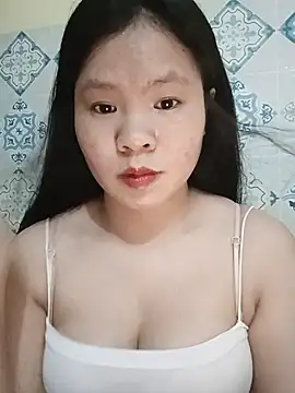 Seraphinahh online show from July 2, 2026, 2:34 pm