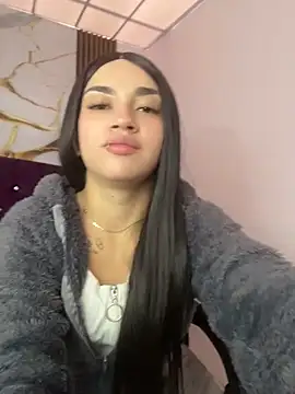 Snapshot of lia_ec chatting on May 12, 2026, 12:33 pm lia ec online show from May 12, 2026, 12:33 pm