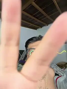 winniepooh 69 online show from April 14, 2026, 4:39 am