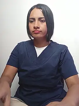 Snapshot of DaniellaGiraldo chatting on May 11, 2026, 2:45 pm DaniellaGiraldo online show from May 11, 2026, 2:45 pm