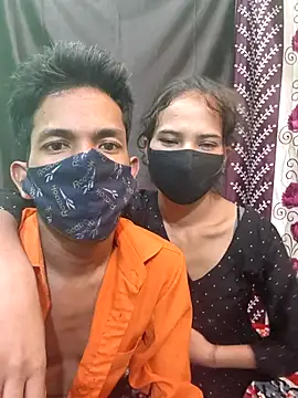 Priya7579 online show from July 4, 2026, 1:56 am