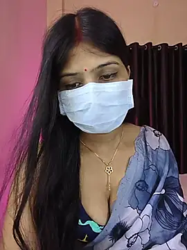 Snapshot of Eva_Elexx chatting on July 5, 2026, 5:53 pm Eva Elexx online show from July 5, 2026, 5:53 pm