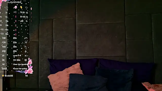 Snapshot of Littly_white chatting on April 15, 2026, 7:58 pm Littly white online show from April 15, 2026, 7:58 pm