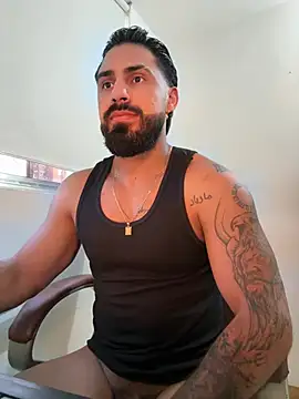 Snapshot of Ryan_Black3 chatting on April 26, 2026, 10:40 pm Ryan Black3 online show from April 26, 2026, 10:40 pm