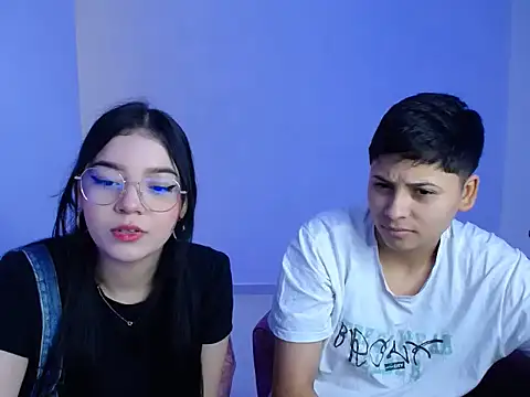 Snapshot of girlssextwo chatting on April 16, 2026, 1:45 pm girlssextwo online show from April 16, 2026, 1:45 pm