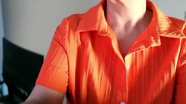 ZorynaDollHouse online show from June 10, 2026, 11:28 pm