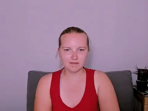 Snapshot of RoseTeacherX chatting on June 1, 2026, 5:12 pm RoseTeacherX online show from June 1, 2026, 5:12 pm