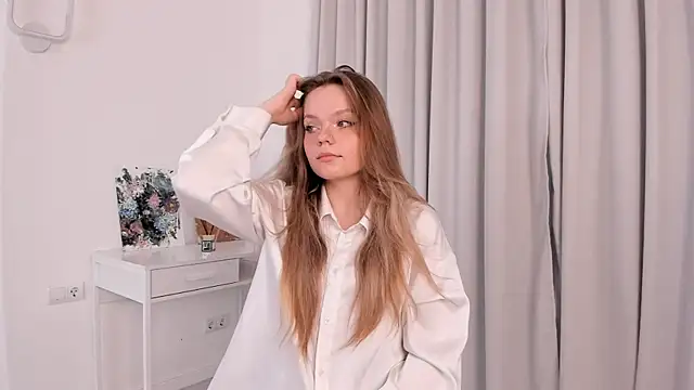 MarloEinck online show from April 18, 2026, 6:21 pm