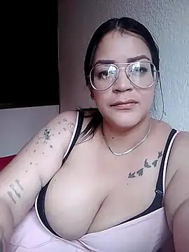 Snapshot of monik__milf chatting on July 1, 2026, 12:27 pm monik milf online show from July 1, 2026, 12:27 pm