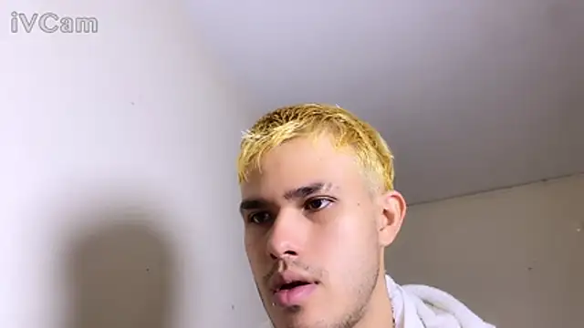 EdwinBoys online show from July 22, 2026, 2:08 pm