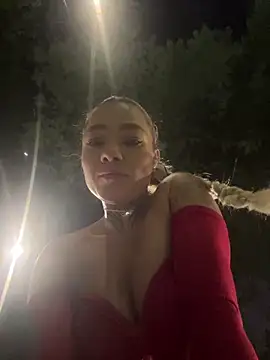 Snapshot of Violeta_queen1 chatting on June 22, 2026, 12:27 am Violeta queen1 online show from June 22, 2026, 12:27 am