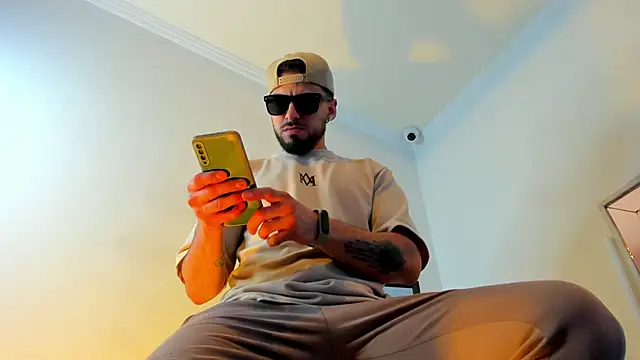 Snapshot of Draco_blaze chatting on May 26, 2026, 1:09 pm Draco blaze online show from May 26, 2026, 1:09 pm