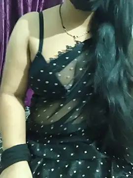 Snapshot of sweetylove01 chatting on June 2, 2026, 5:46 pm sweetylove01 online show from June 2, 2026, 5:46 pm