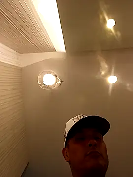 Daddyb00m online show from April 24, 2026, 1:07 am