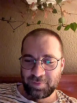 gayboyx77 online show from April 15, 2026, 7:58 pm