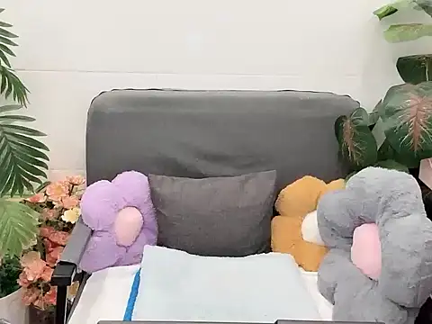 Snapshot of linhkute97 chatting on July 7, 2026, 7:09 am linhkute97 online show from July 7, 2026, 7:09 am