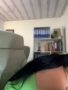 Snapshot of Sara_fun chatting on March 12, 2025, 5:38 pm Sara fun online show from March 12, 2025, 5:38 pm