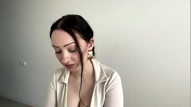 Meow Alika online show from June 11, 2026, 12:02 pm